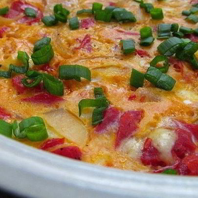 Омлет с брынзой и помидорами