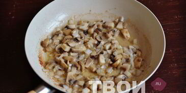 омлет с грибами