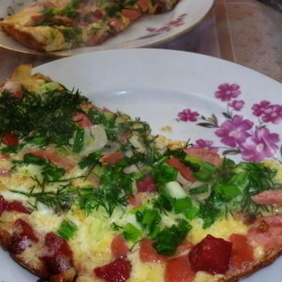 Омлет с колбасой