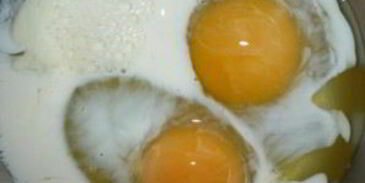 омлет с колбасой