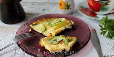 омлет с обжаренными кабачками