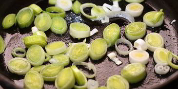 омлет с опятами