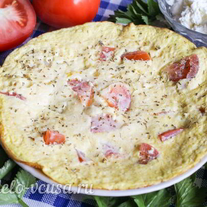 Омлет с помидорами