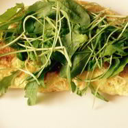 Рецепт Омлета с сыром и рукколой