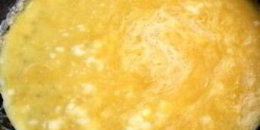 омлет со сметаной