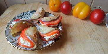 острая закуска с баклажаном и сыром