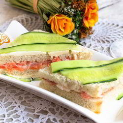 Закуска из огурцов