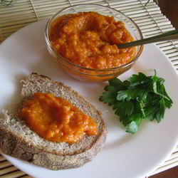 Закуски с чесноком