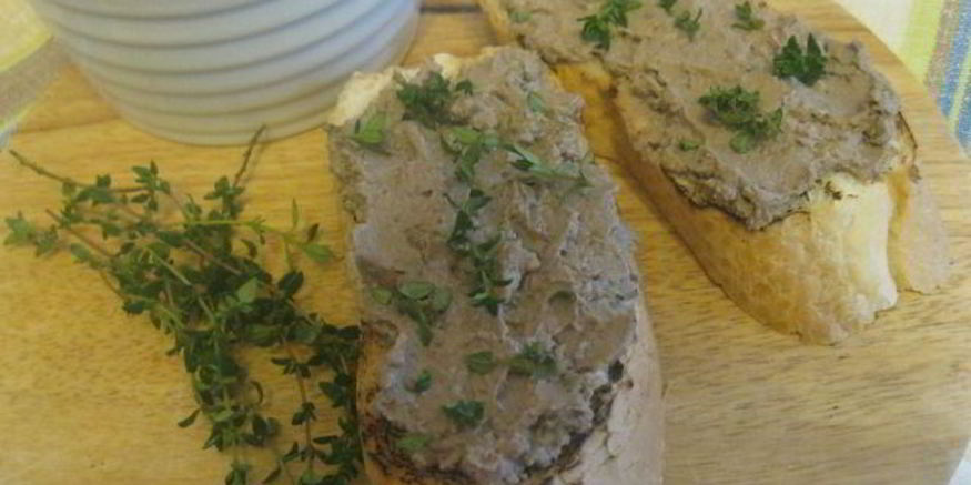 Рецепт французского паштета с куриной печенкой и шампанским