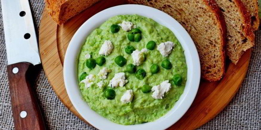 Рецепт нежного паштета из зеленого горошка