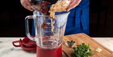 паштет из белой фасоли с вялеными томатами