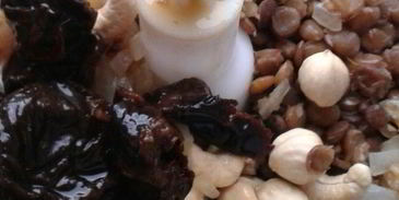 паштет из чечевицы с кешью и черносливом