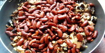 паштет из фасоли с грибами