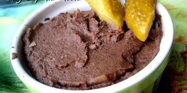 паштет из фасоли с грибами