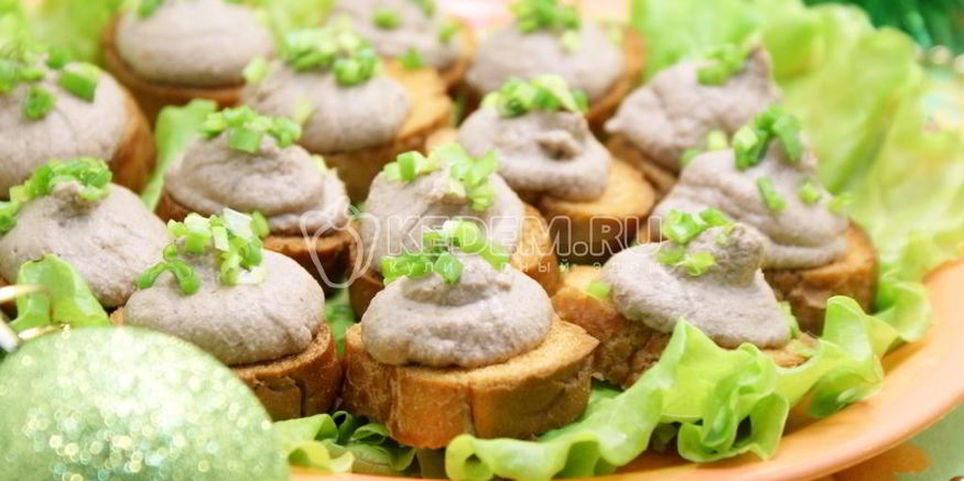 Рецепт паштета из куриной печени праздничный