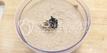 паштет из куриной печени праздничный