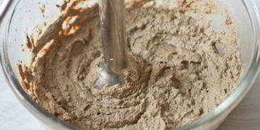 паштет из куриной печени с оливками и коньяком