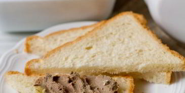 паштет из куриной печени с оливками и коньяком