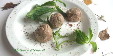 паштет из куриной печени в ежевичном желе