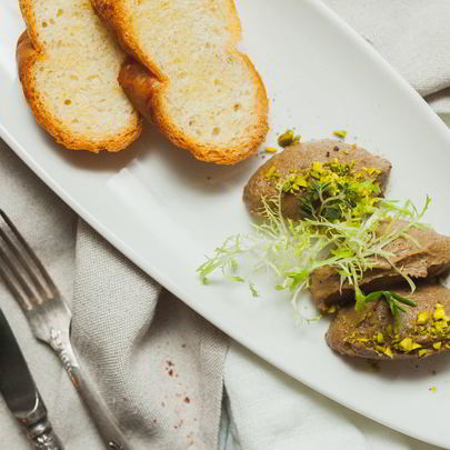 Паштет куриный на гренках