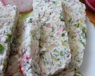 Творожный паштет с редисом