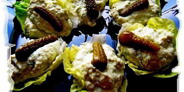 яичный паштет с корнишонами