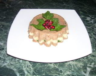 Желированный паштет с сыром