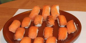 домашние роллы и нигири суши