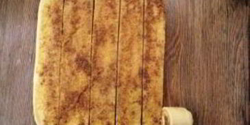 гигантский коричный ролл