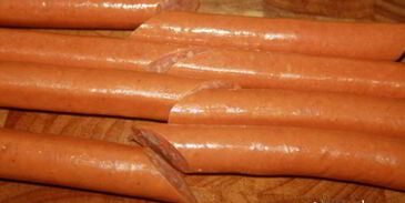 гриль-роллы с острыми колбасками джинга-джинга