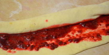 малиново-лимонные роллы к утреннему кофе