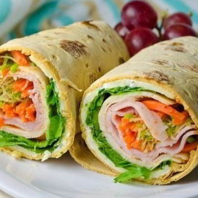 Ролл с ветчиной и сыром