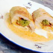 Рецепт Роллов из курицы с брокколи и плавленым сыром