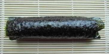 роллы с копченым лососем