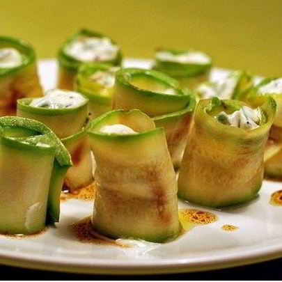 Роллы с цукини и рикоттой