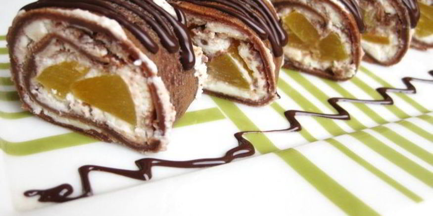 Рецепт шоколадных роллов с персиком