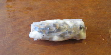 спринг-роллы с курицей, грибами и сливочным сыром