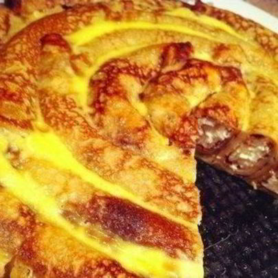 Блинные рулеты с творожно-банановой начинкой и цукатами