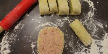 картофельные рулетики с куриным фаршем