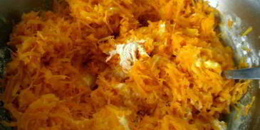 морковно-апельсиновый рулет с карамелью