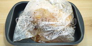 рулет из индейки с беконом