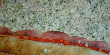 рулет из лаваша с горбушей