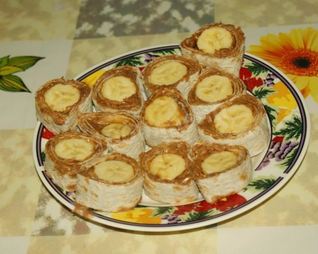 Рулет с бананом Веселая обезьянка