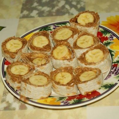 Рулет с бананом Веселая обезьянка