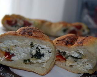 Рулет с трехцветной начинкой