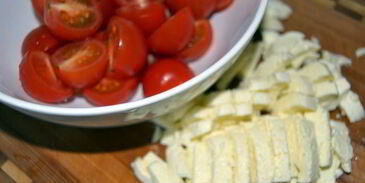 рулет с трехцветной начинкой