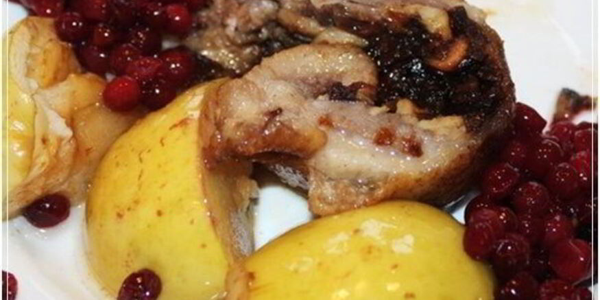 Рецепт рулета с яблоками и черносливом