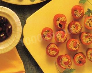 Рулетики из сладкого перца с тунцом