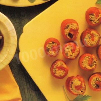 Рулетики из сладкого перца с тунцом