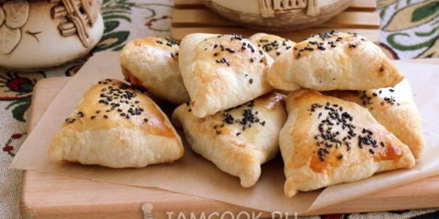 Рецепт самсы из слоеного теста